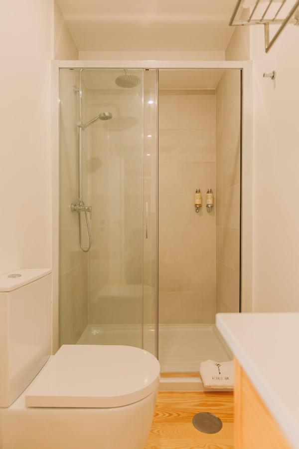 Azores Inn - Family Suites Ponta Delgada  Bilik gambar